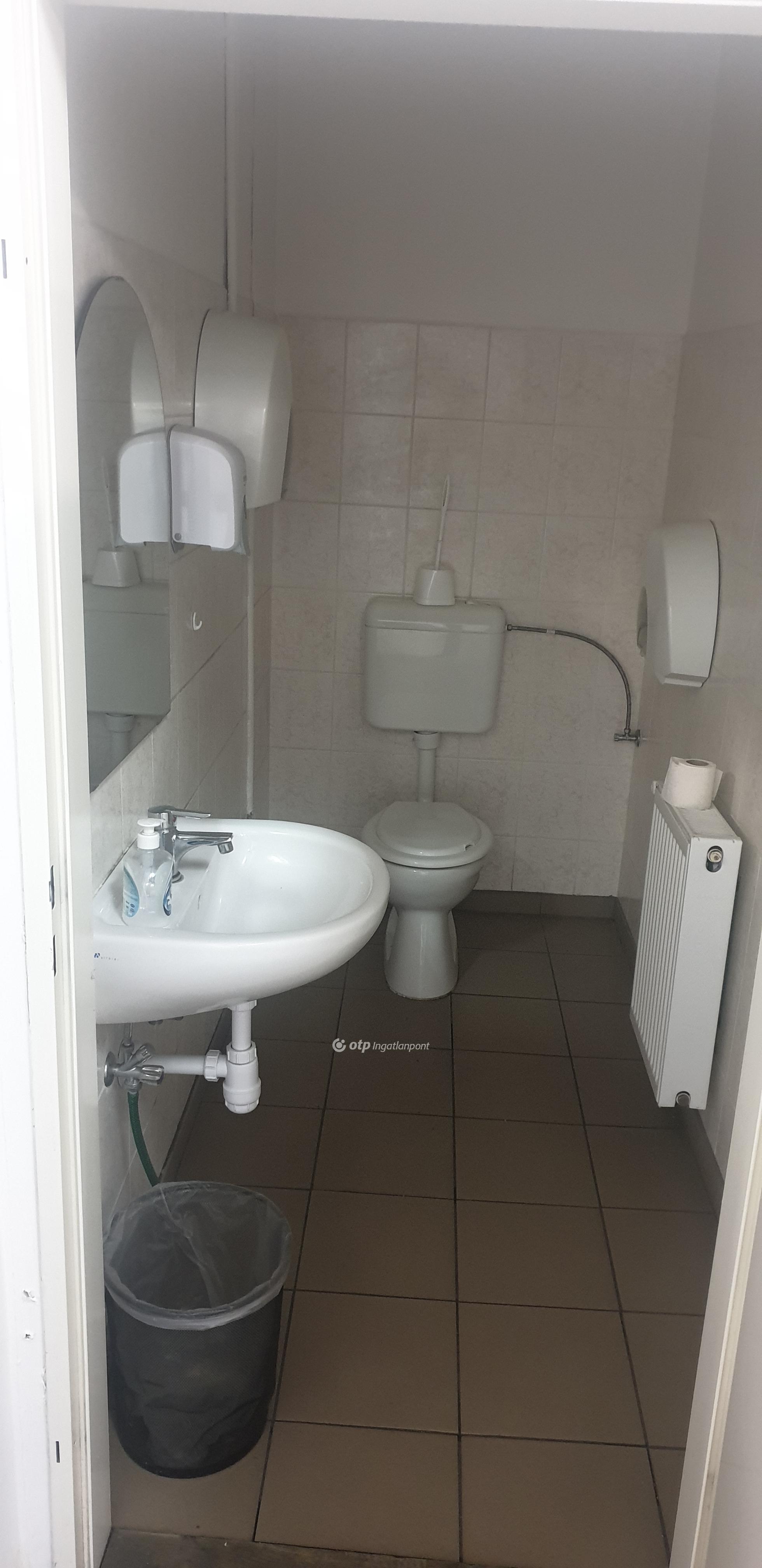900 nm - AADAT.propertyImage (4)