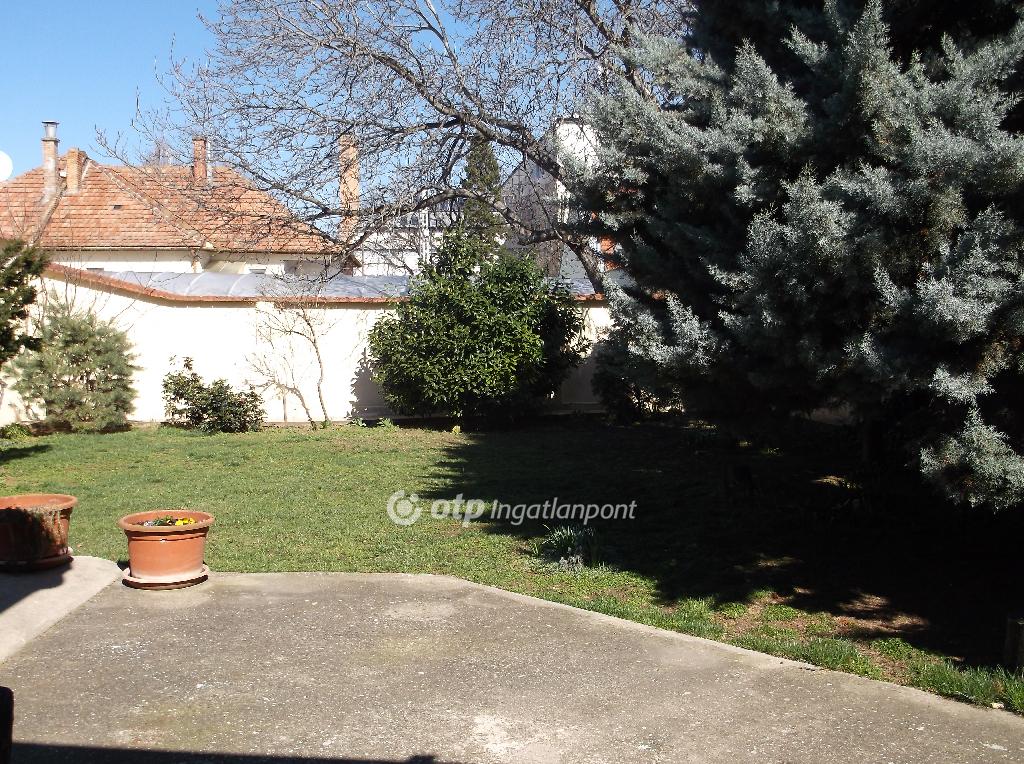 4 Szoba, vegyes falazat, 206 nm - AADAT.propertyImage (21)
