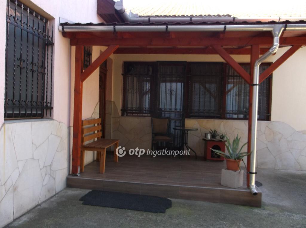 4 Szoba, vegyes falazat, 206 nm - AADAT.propertyImage (3)