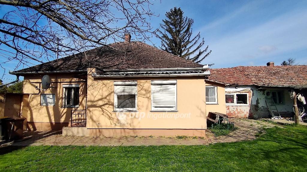 3 Szoba, tégla Építésű, 94.6 nm - AADAT.propertyImage (17)