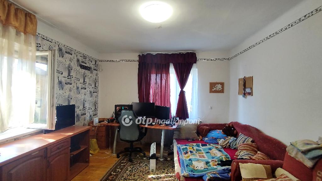 3 Szoba, tégla Építésű, 94.6 nm - AADAT.propertyImage (7)