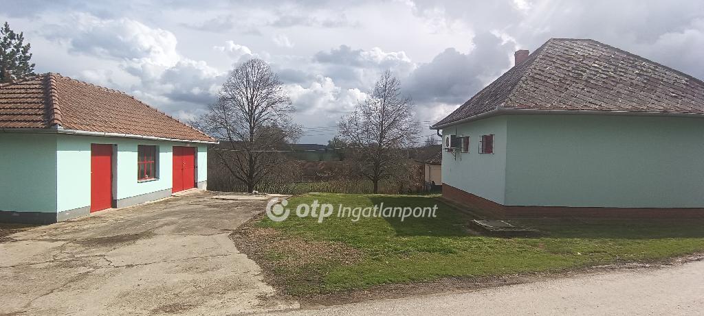 2 Szoba, tégla Építésű, 74 nm - AADAT.propertyImage (8)