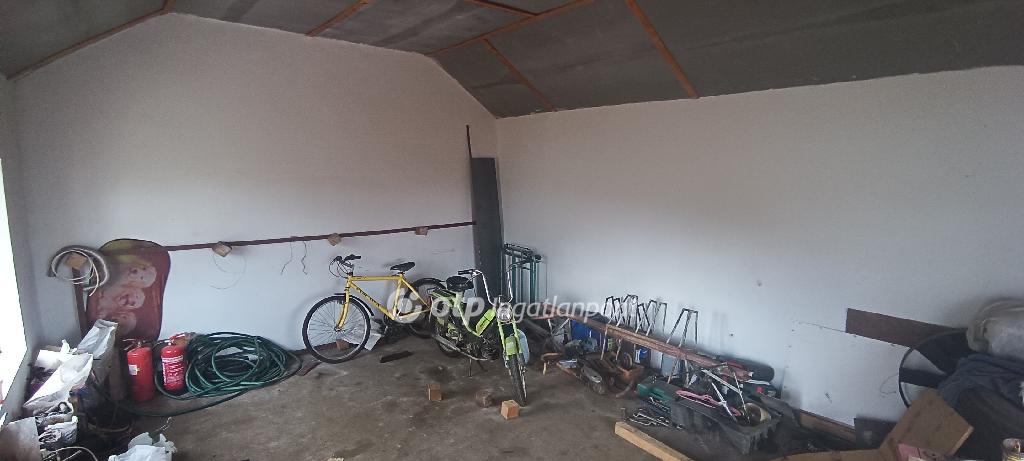 2 Szoba, tégla Építésű, 74 nm - AADAT.propertyImage (11)