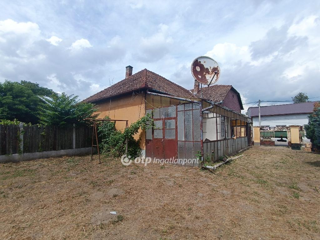Eladó családi ház, Kisvárda, 13. kép