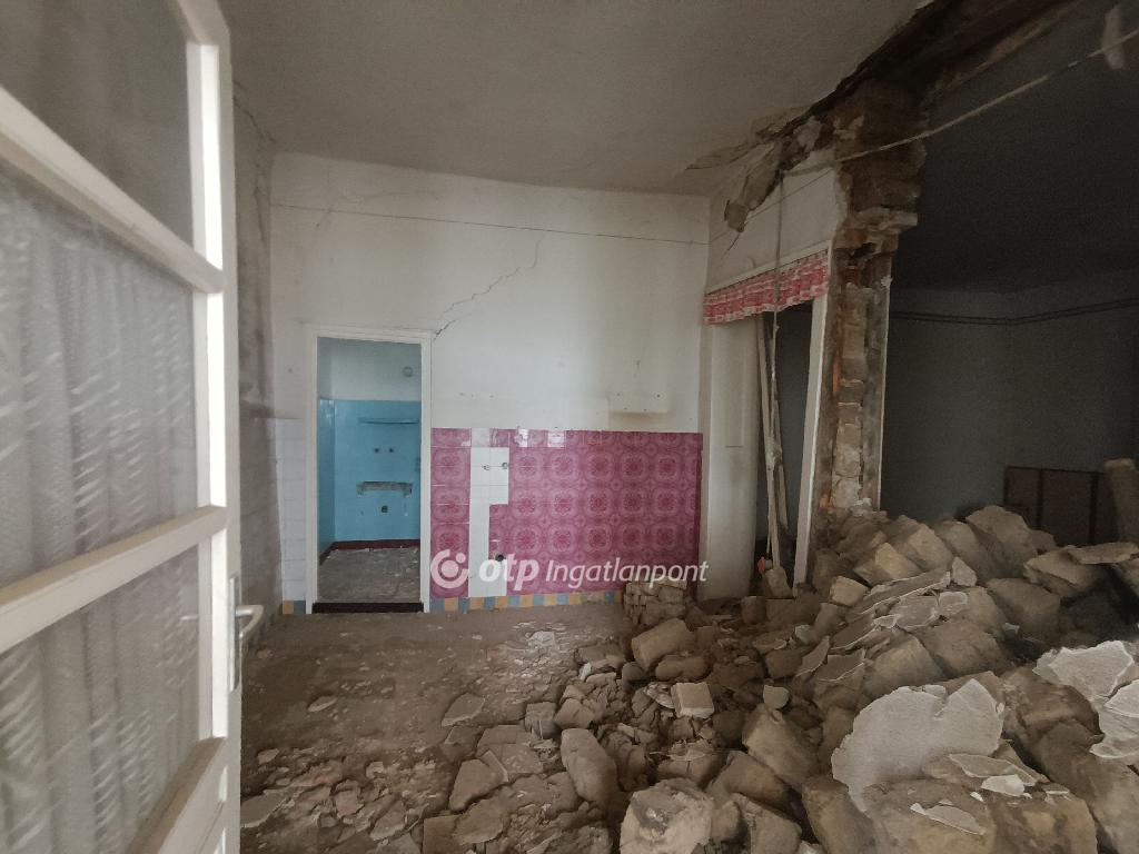 Eladó családi ház, Kisvárda, 10. kép