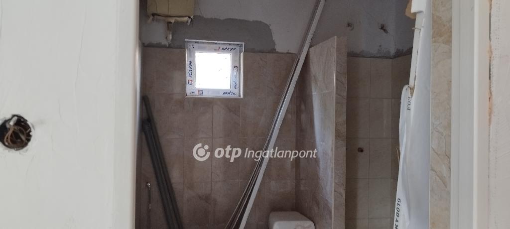 Eladó családi ház, Csenger, 9. kép