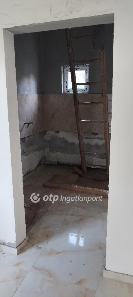 Eladó családi ház, Csenger, 13. kép