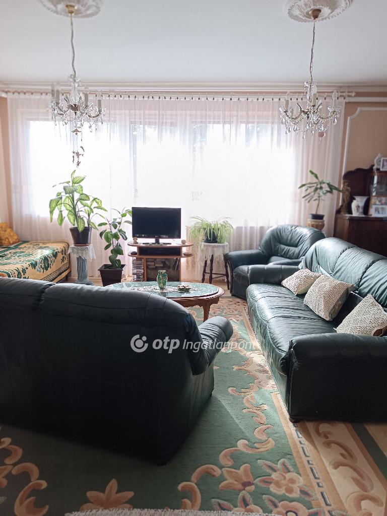 Eladó családi ház, Baktalórántháza, 8. kép