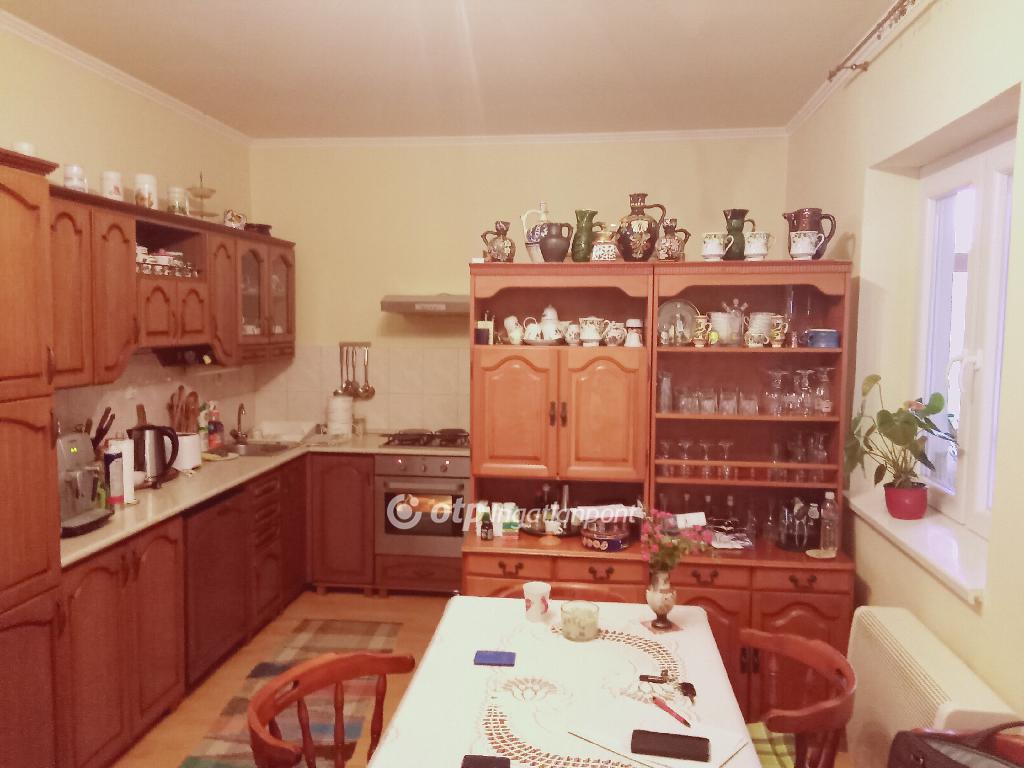 Eladó családi ház, Tarpa, 13. kép