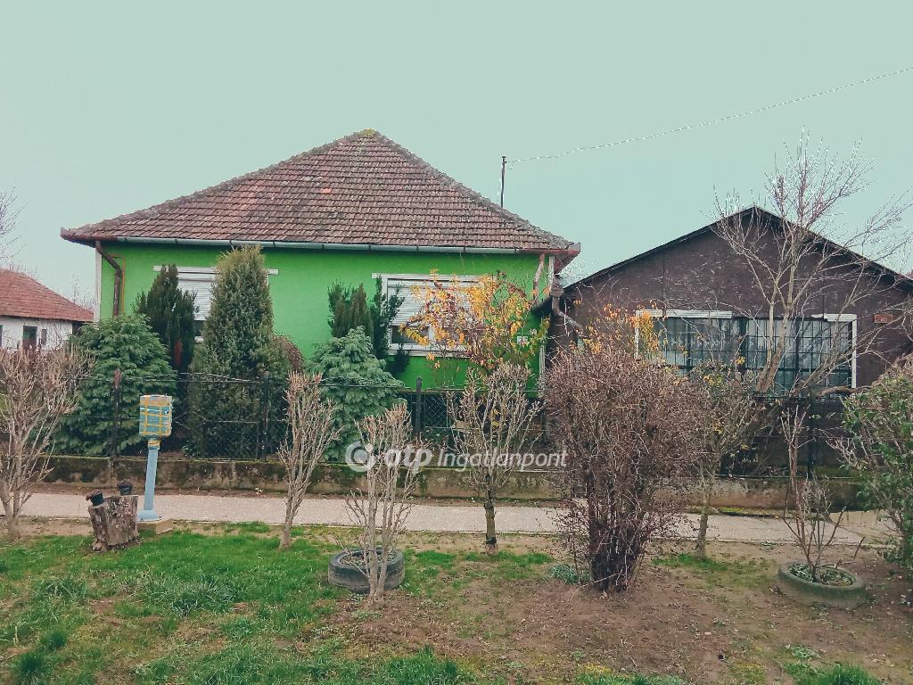 Eladó családi ház, Méhtelek