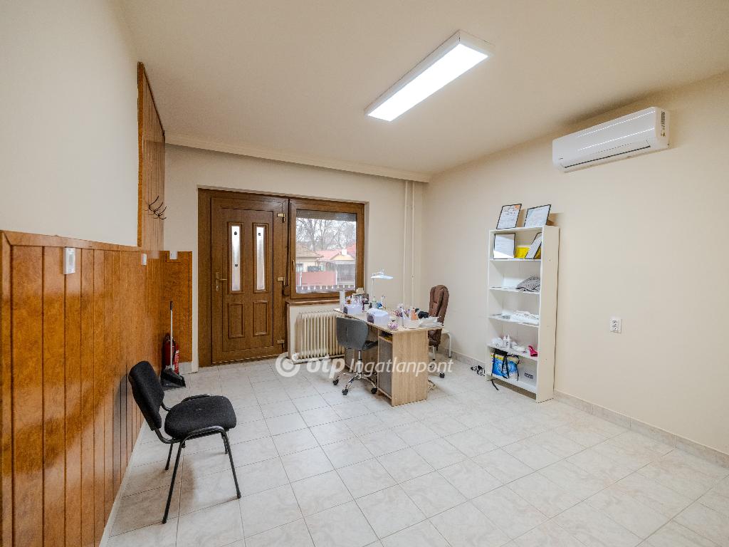 Eladó családi ház, Újfehértó, 32. kép