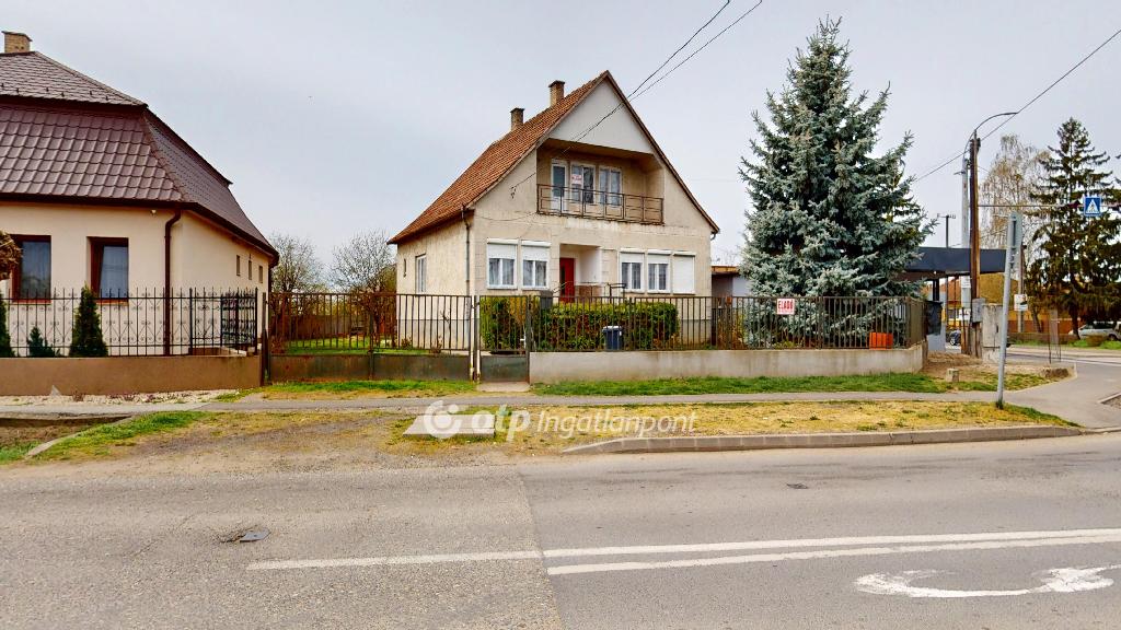 Eladó családi ház, Fehérgyarmat, 3. kép