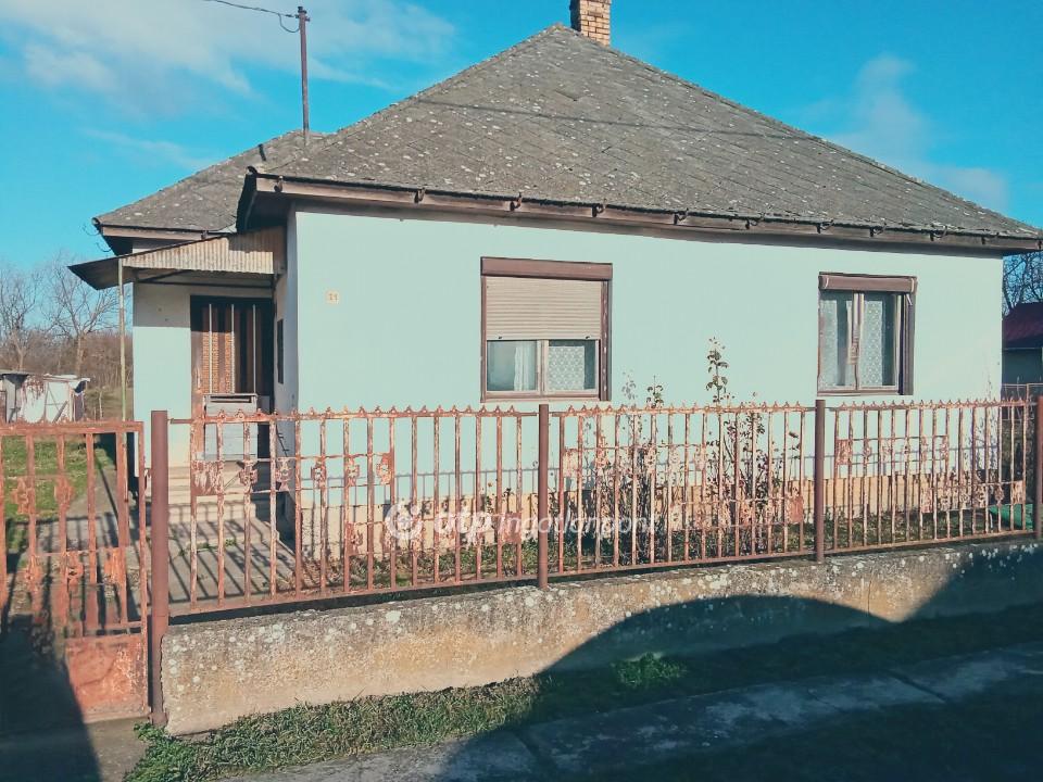 Eladó családi ház, Kisszekeres
