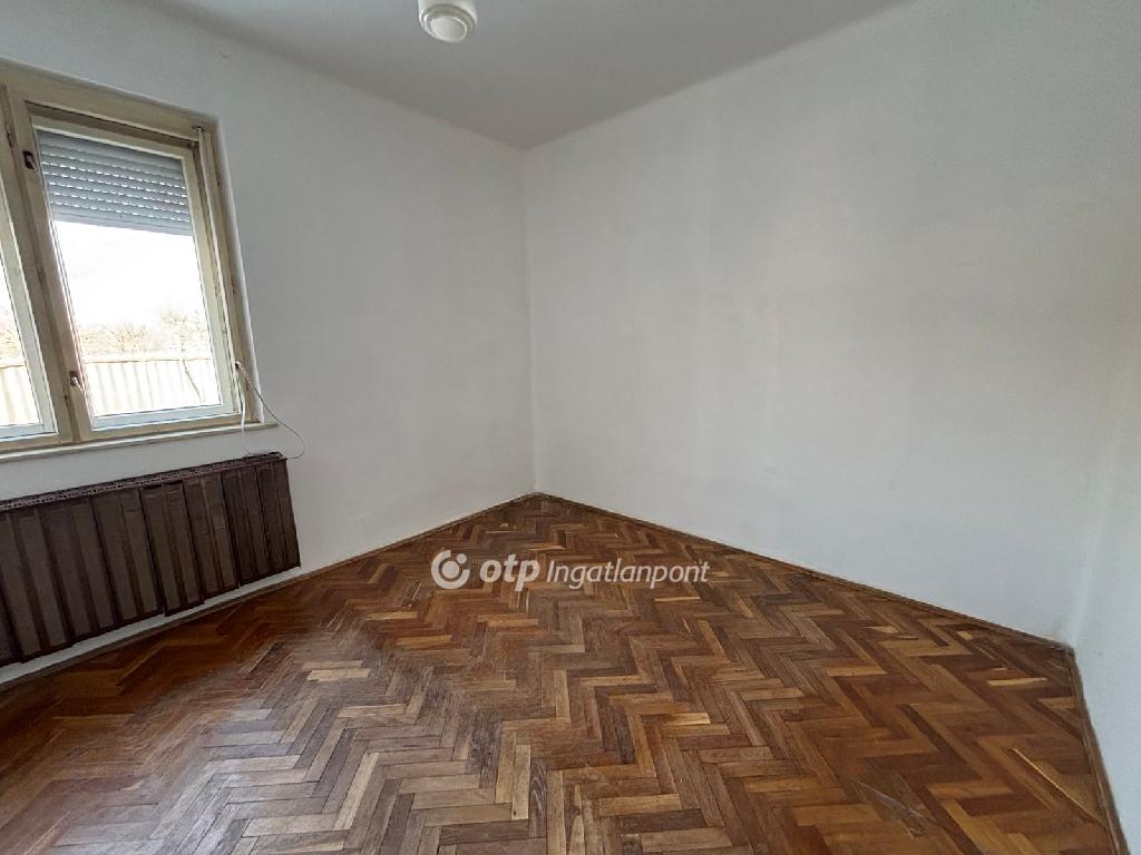 Eladó családi ház, Tiszavasvári, 13. kép