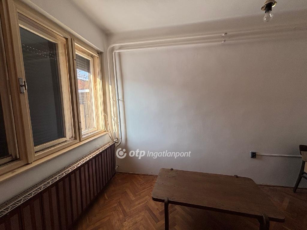 Eladó családi ház, Tiszavasvári, 16. kép