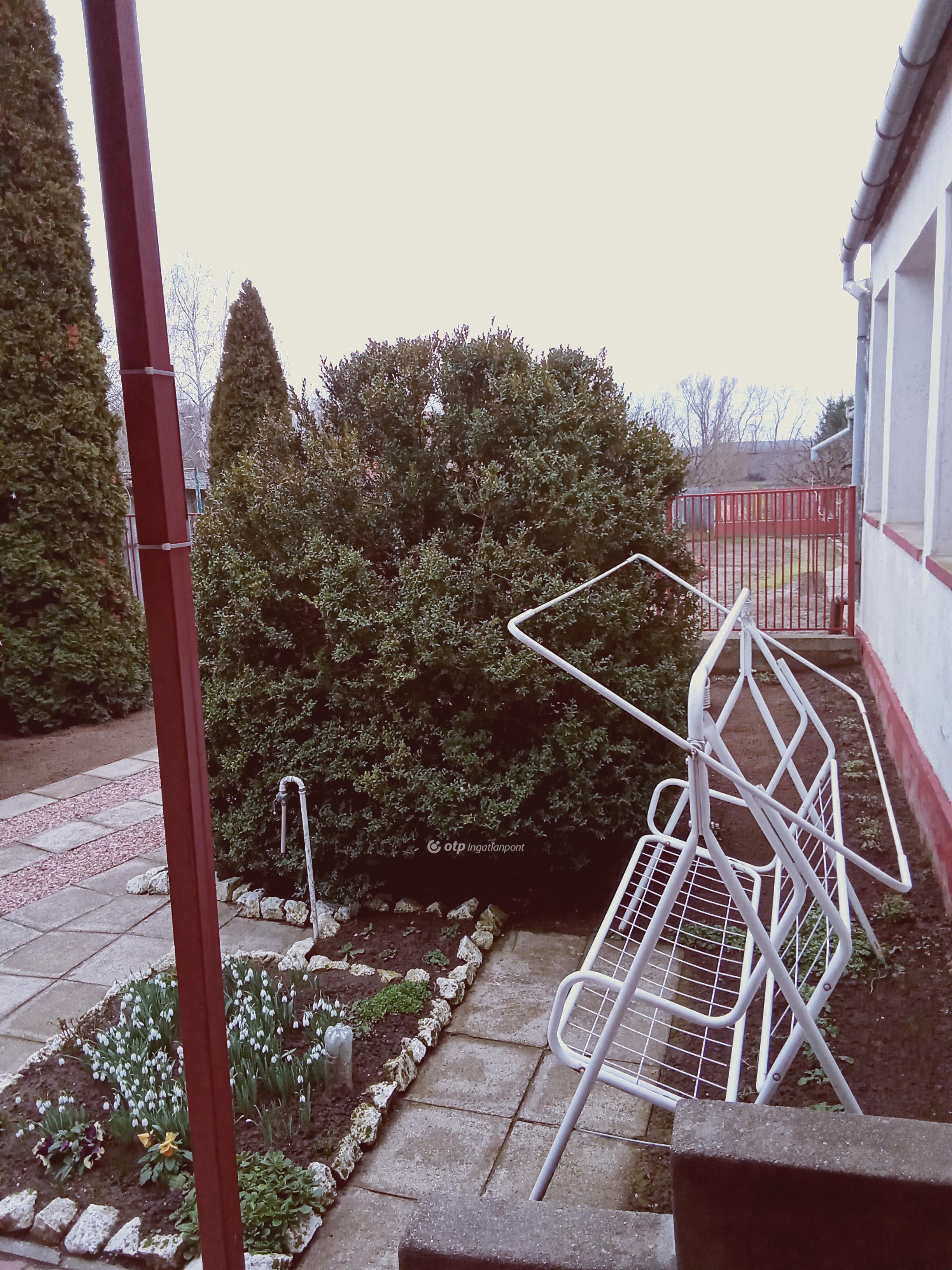Eladó családi ház, Nagyvarsány, 2. kép