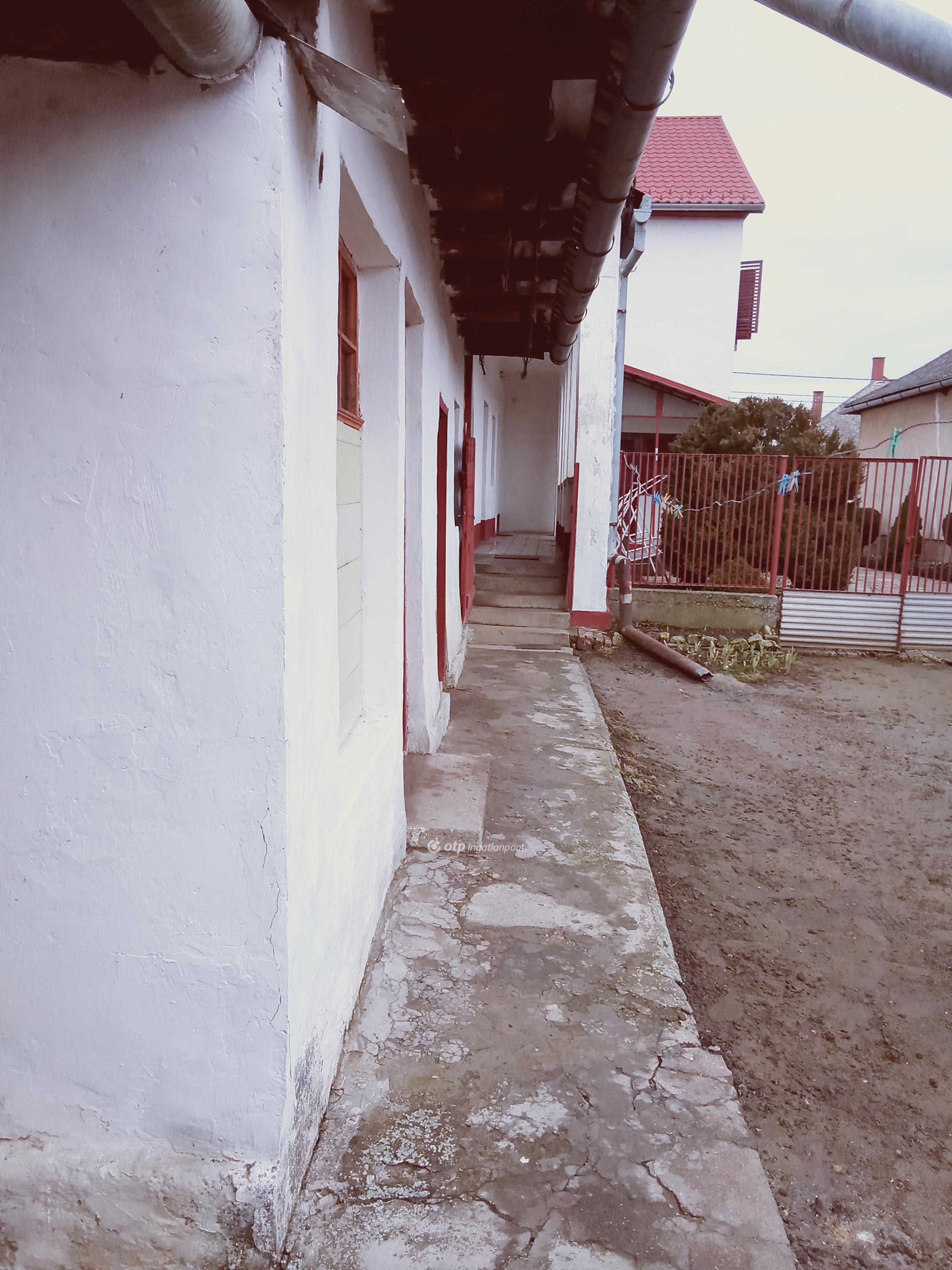 Eladó családi ház, Nagyvarsány, 14. kép