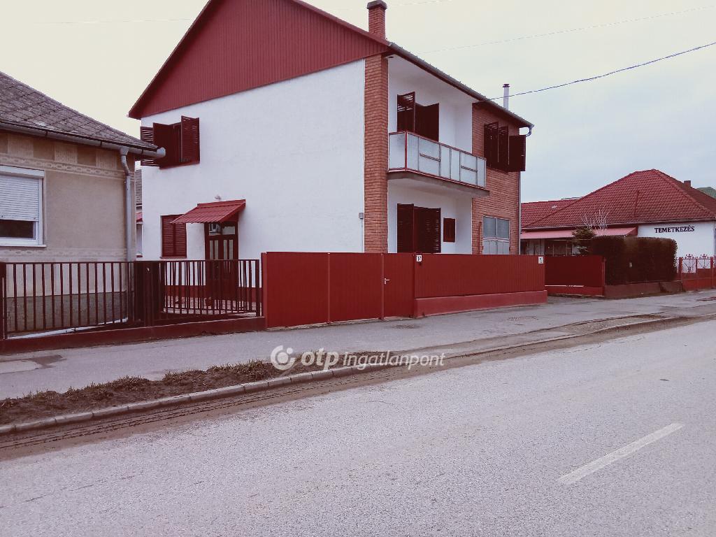 Eladó családi ház, Nagyvarsány, 3. kép