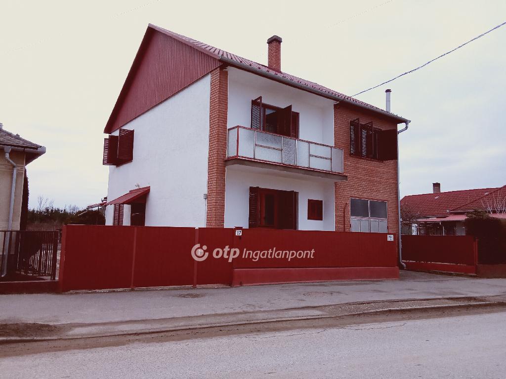 Eladó családi ház, Nagyvarsány, 15. kép