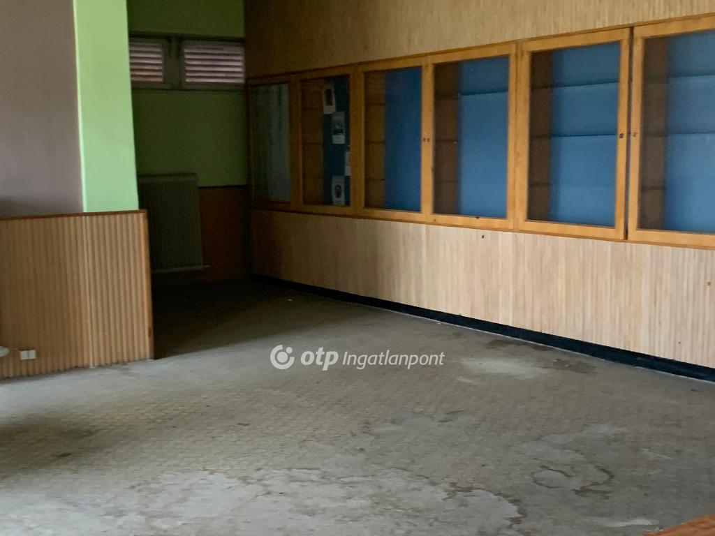 Eladó üzlethelyiség, Tiszavasvári, 17. kép