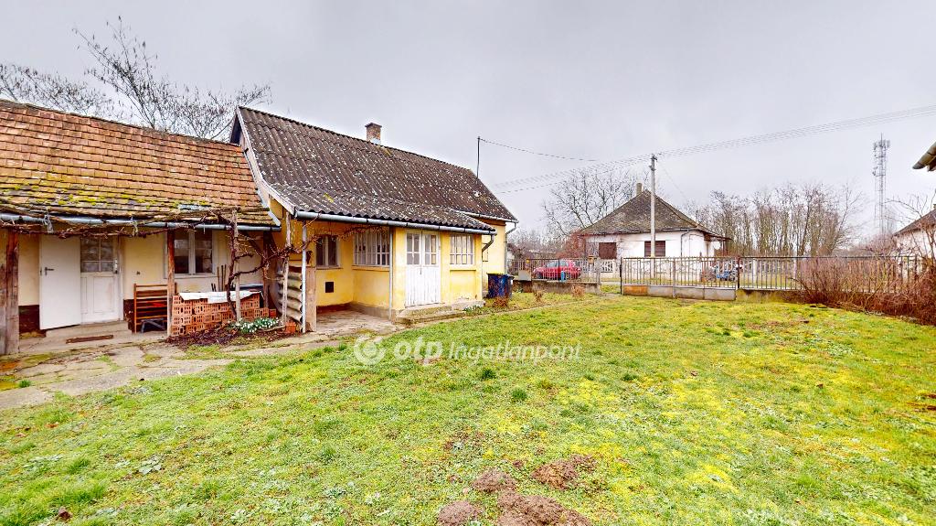 Eladó családi ház, Kölcse, 18. kép