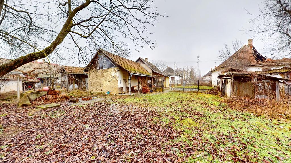 Eladó családi ház, Kölcse, 20. kép