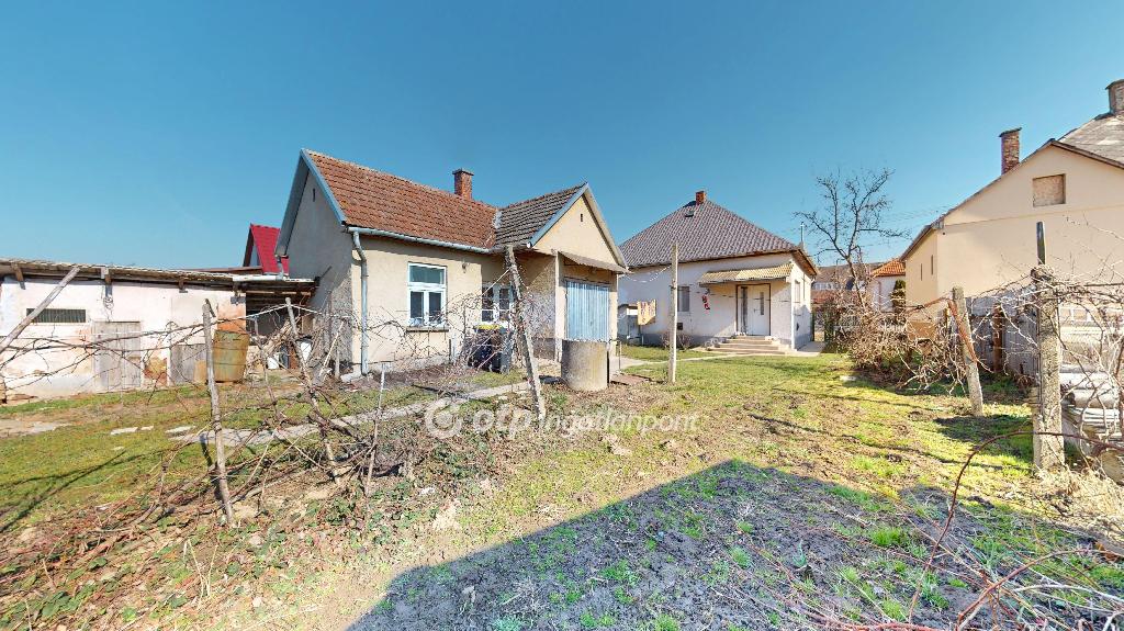 Eladó családi ház, Vásárosnamény, 17. kép