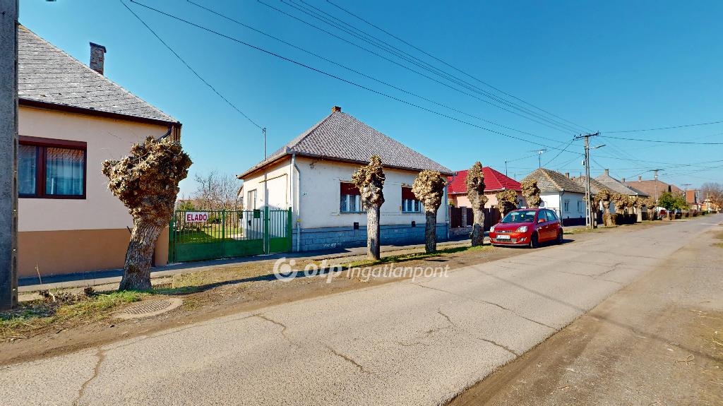 Eladó családi ház, Vásárosnamény