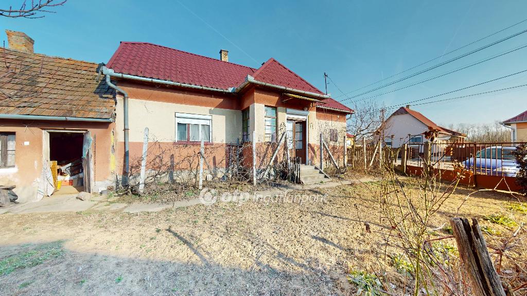 Eladó családi ház, Nyírkarász, 11. kép