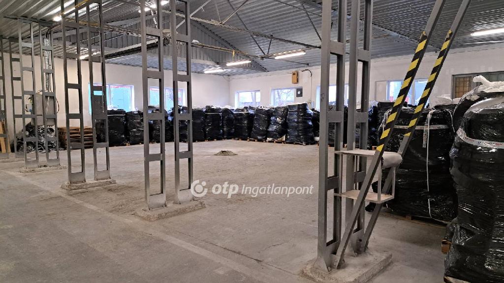 Kiadó ipari ingatlan – Göd