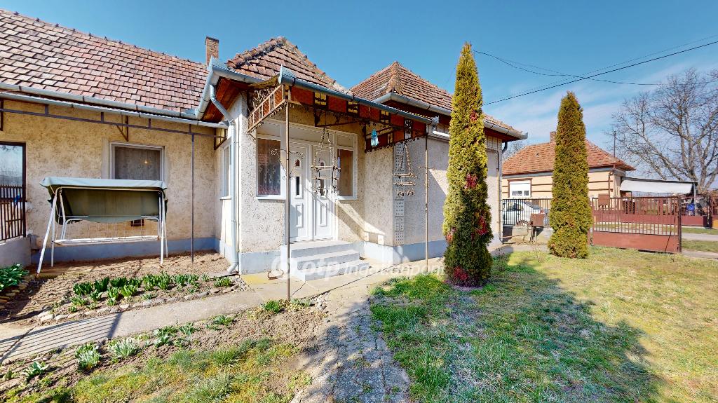 Eladó családi ház, Porcsalma, 28. kép