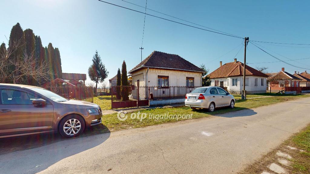 Eladó családi ház, Porcsalma, 30. kép