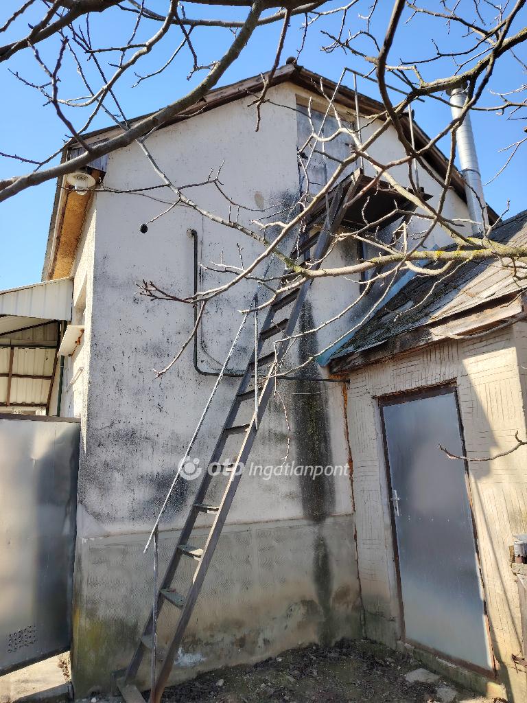 Eladó családi ház, Kisvarsány, 5. kép
