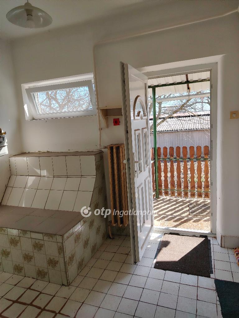 Eladó családi ház, Kisvarsány, 14. kép