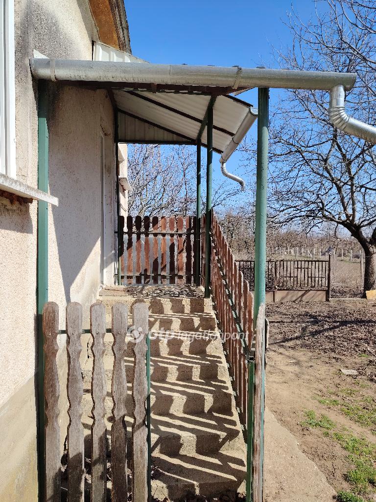 Eladó családi ház, Kisvarsány, 10. kép