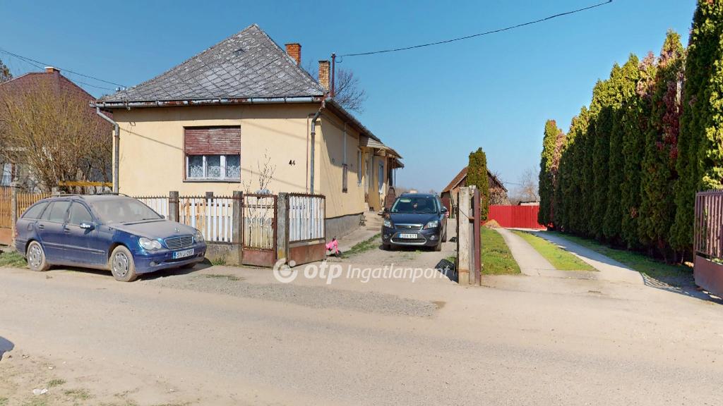 Eladó családi ház, Olcsva