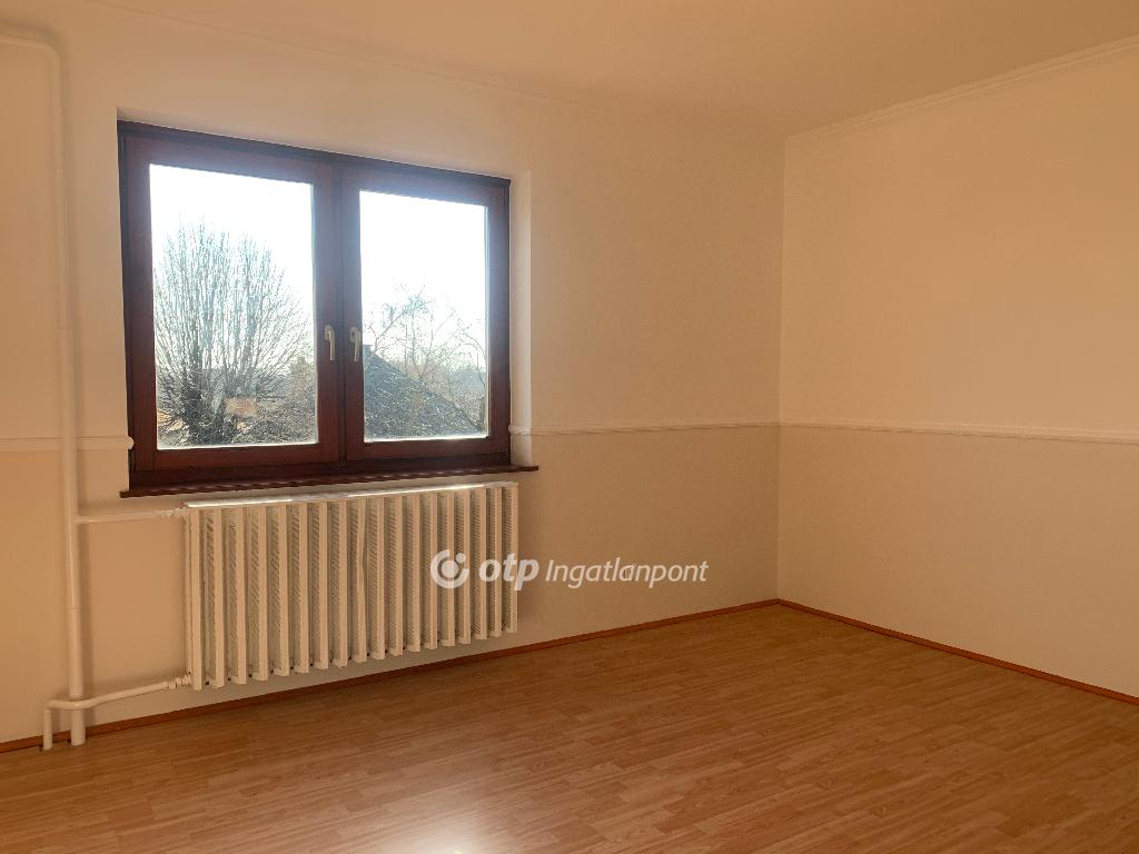 Eladó családi ház, Tiszavasvári, 23. kép