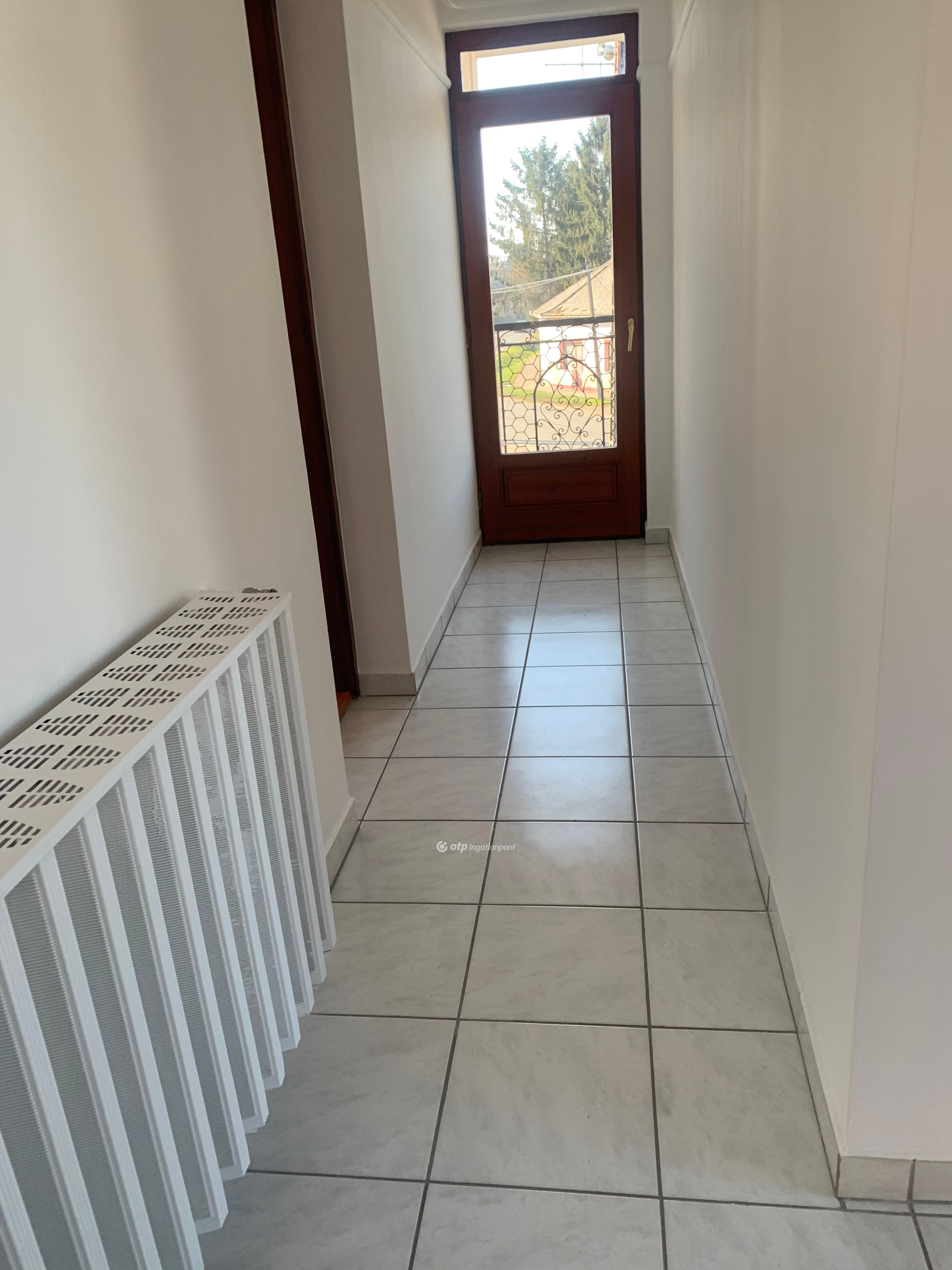 Eladó családi ház, Tiszavasvári, 25. kép