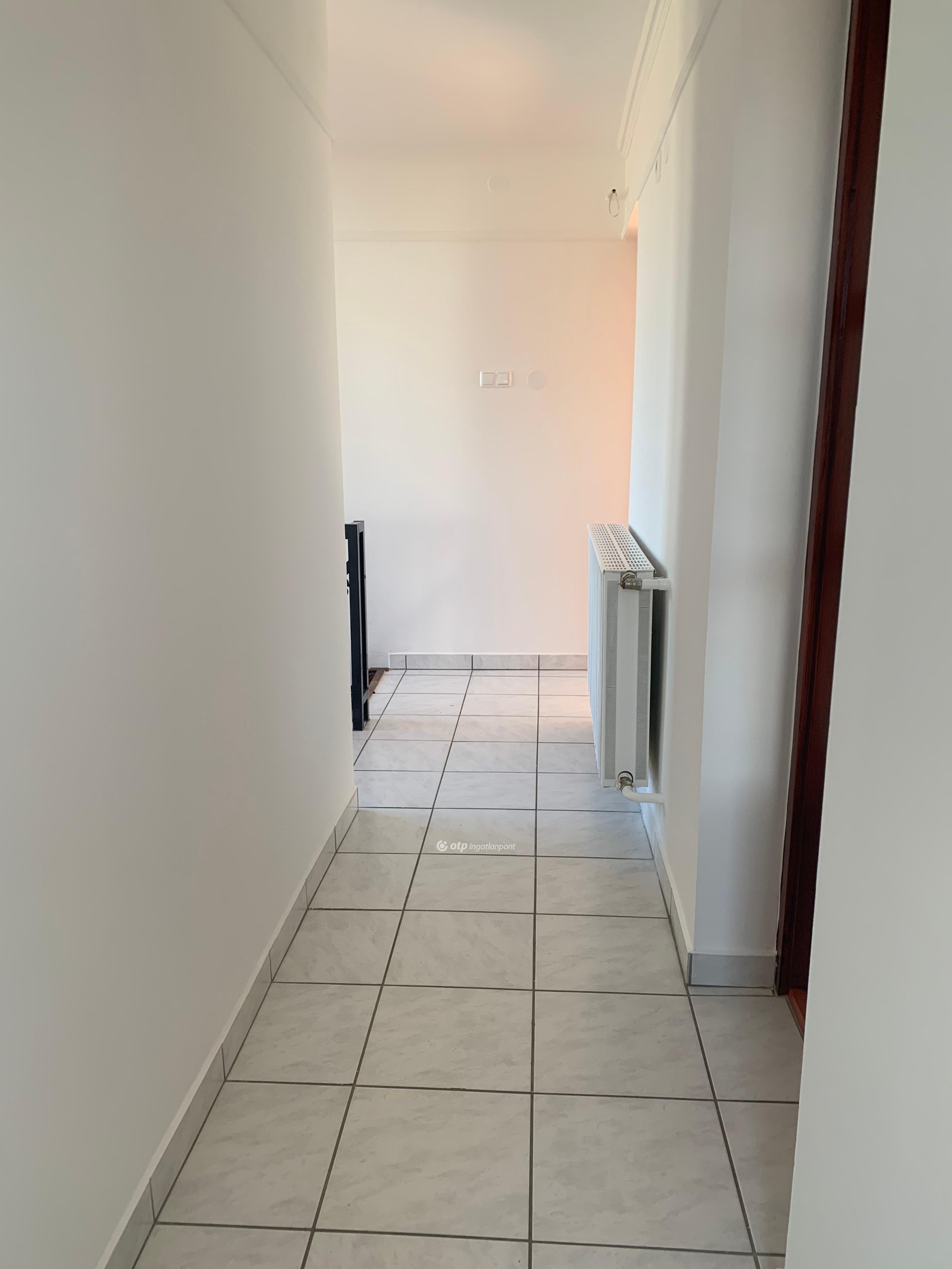 Eladó családi ház, Tiszavasvári, 28. kép