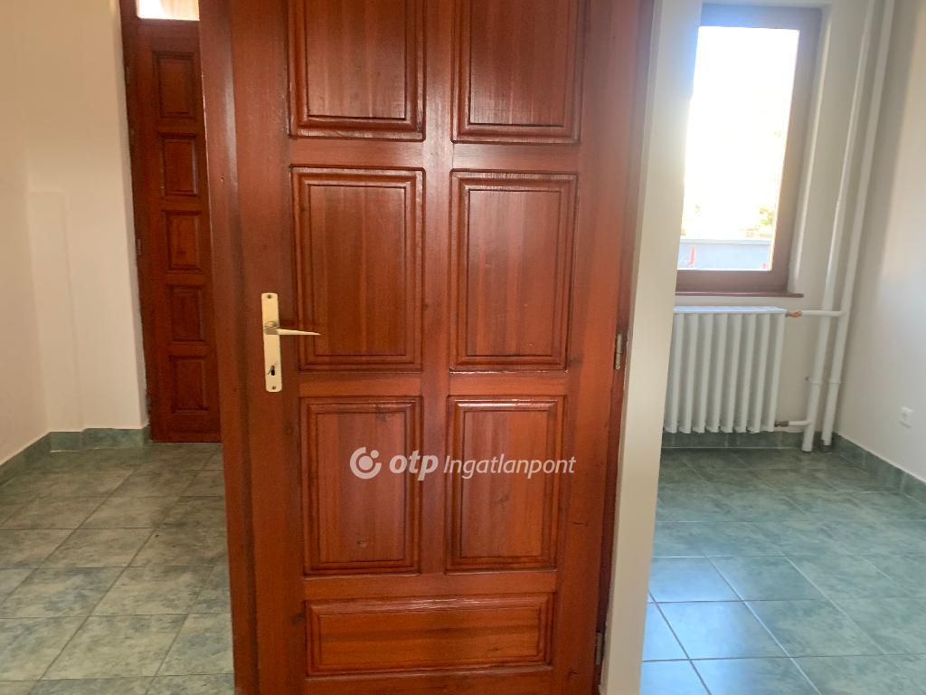 Eladó családi ház, Tiszavasvári, 8. kép