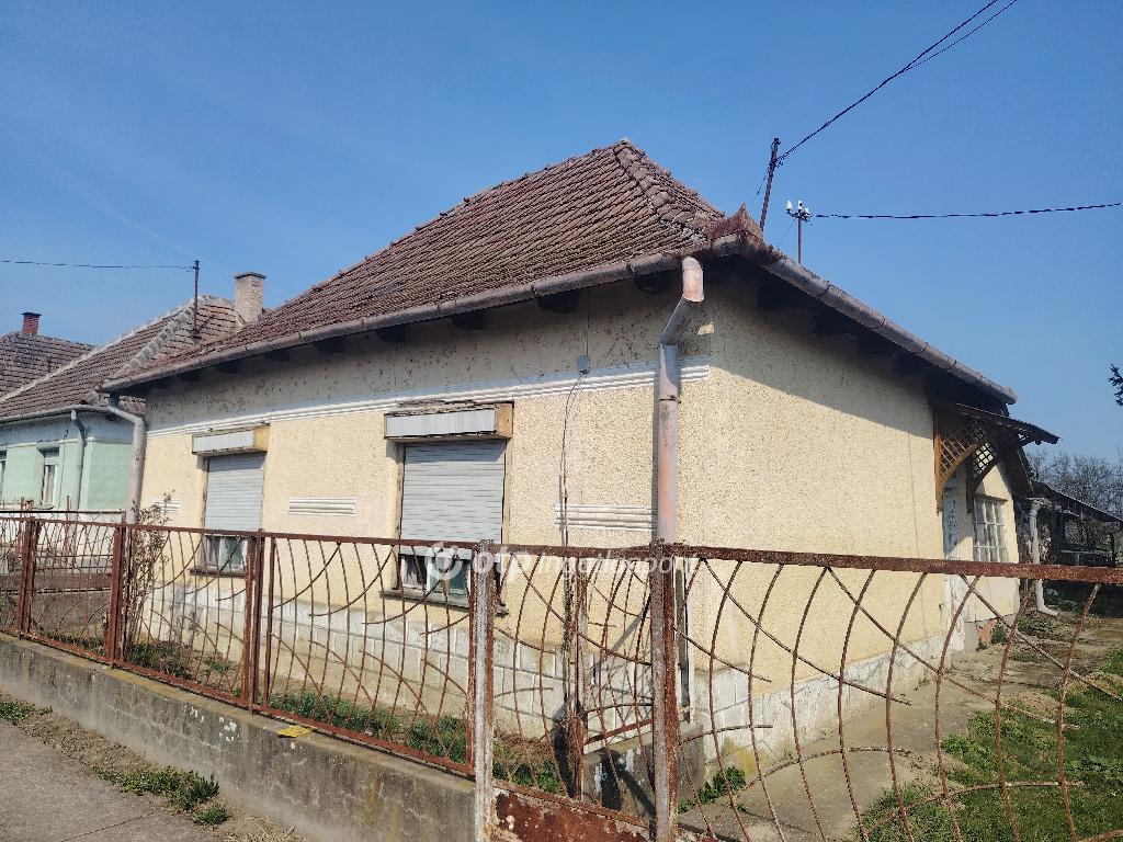 Eladó családi ház, Kérsemjén