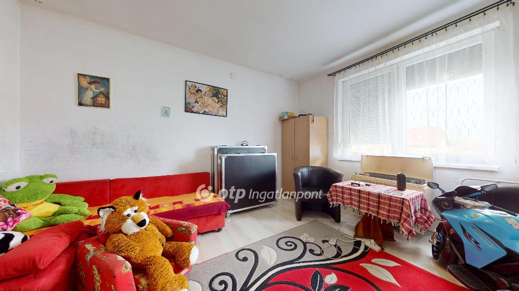 Eladó családi ház, Csenger, 8. kép