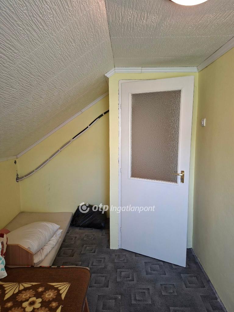 Eladó családi ház, Tiszavasvári, 8. kép