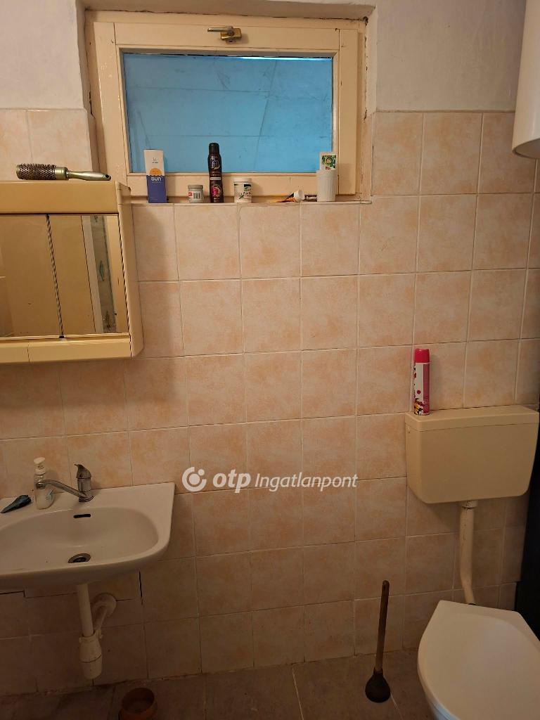 Eladó családi ház, Tiszavasvári, 11. kép