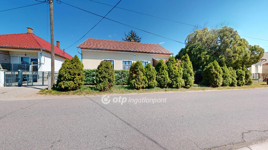 Eladó családi ház, Baktalórántháza, 13. kép