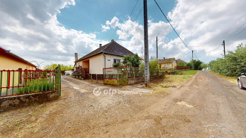 Eladó családi ház, Gávavencsellő, 21. kép