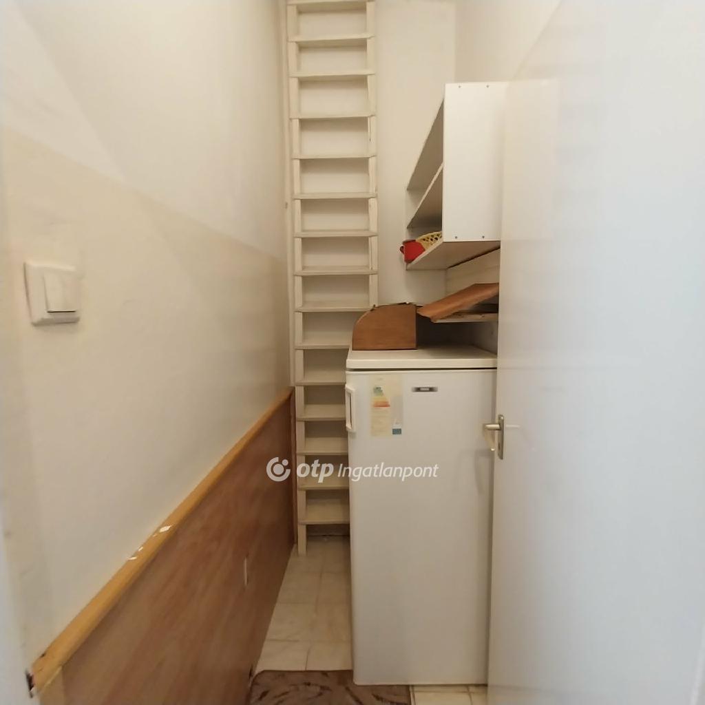 Eladó családi ház, Balkány, 13. kép