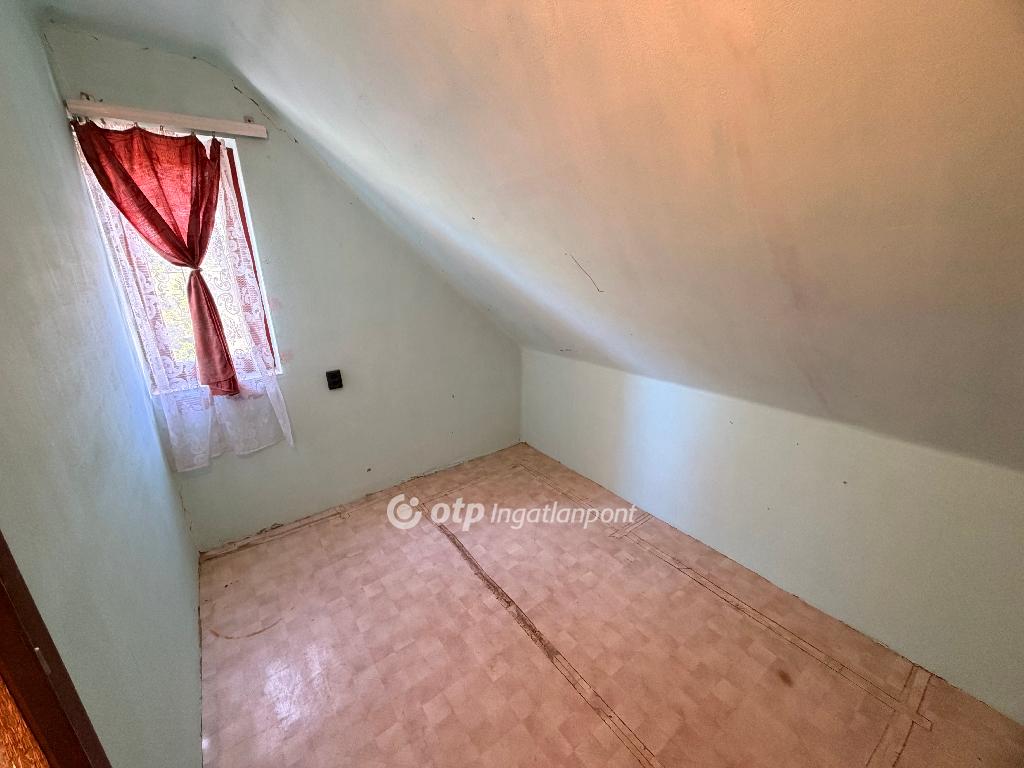Eladó családi ház, Tiszavasvári, 12. kép