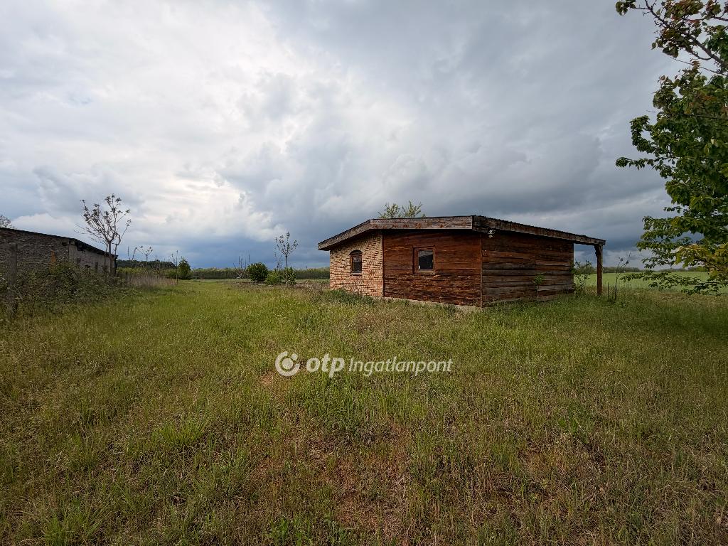 Eladó telek, Nyíregyháza