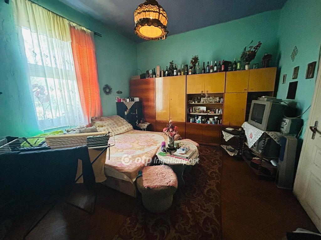 Eladó lakás, Gávavencsellő, 9. kép